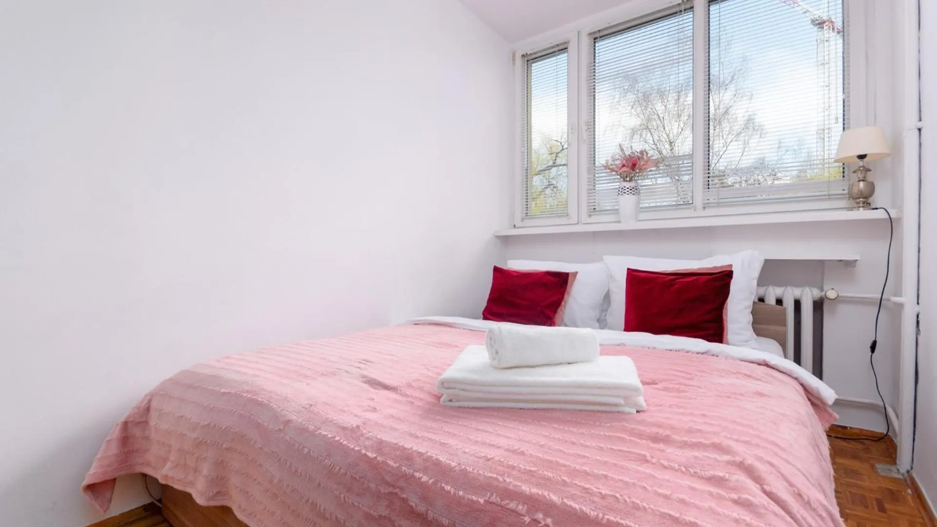 Wroclaw Skyline Apartment 0*,