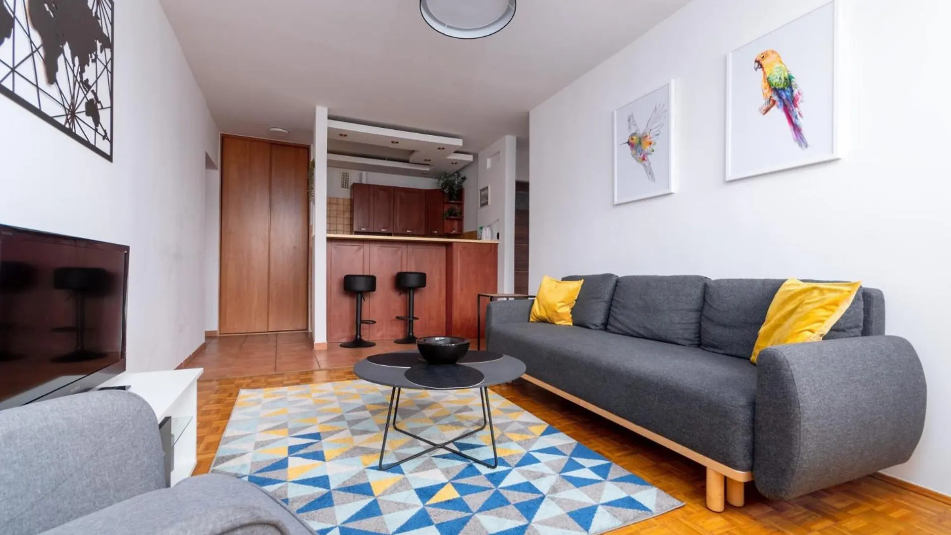 Wroclaw Skyline Apartment
